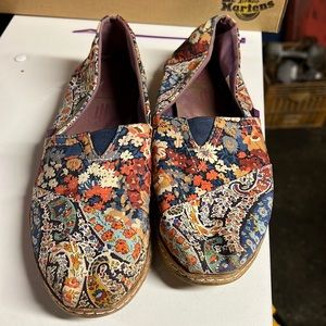 Patchwork toms